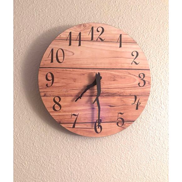 12in Wood plank rustic style round, frameless wall clock silent quartz movement - Picture 2 of 7